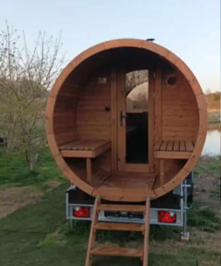Encosed Outdoor Sauna